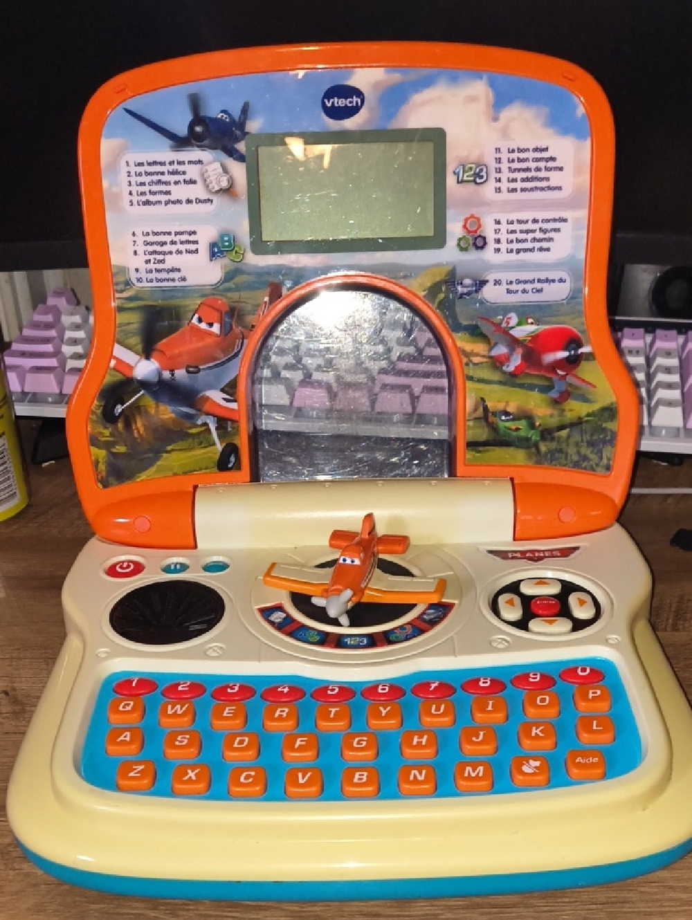 VTech Disney Planes Dusty Learning Laptop  French Français Edition Fully Working